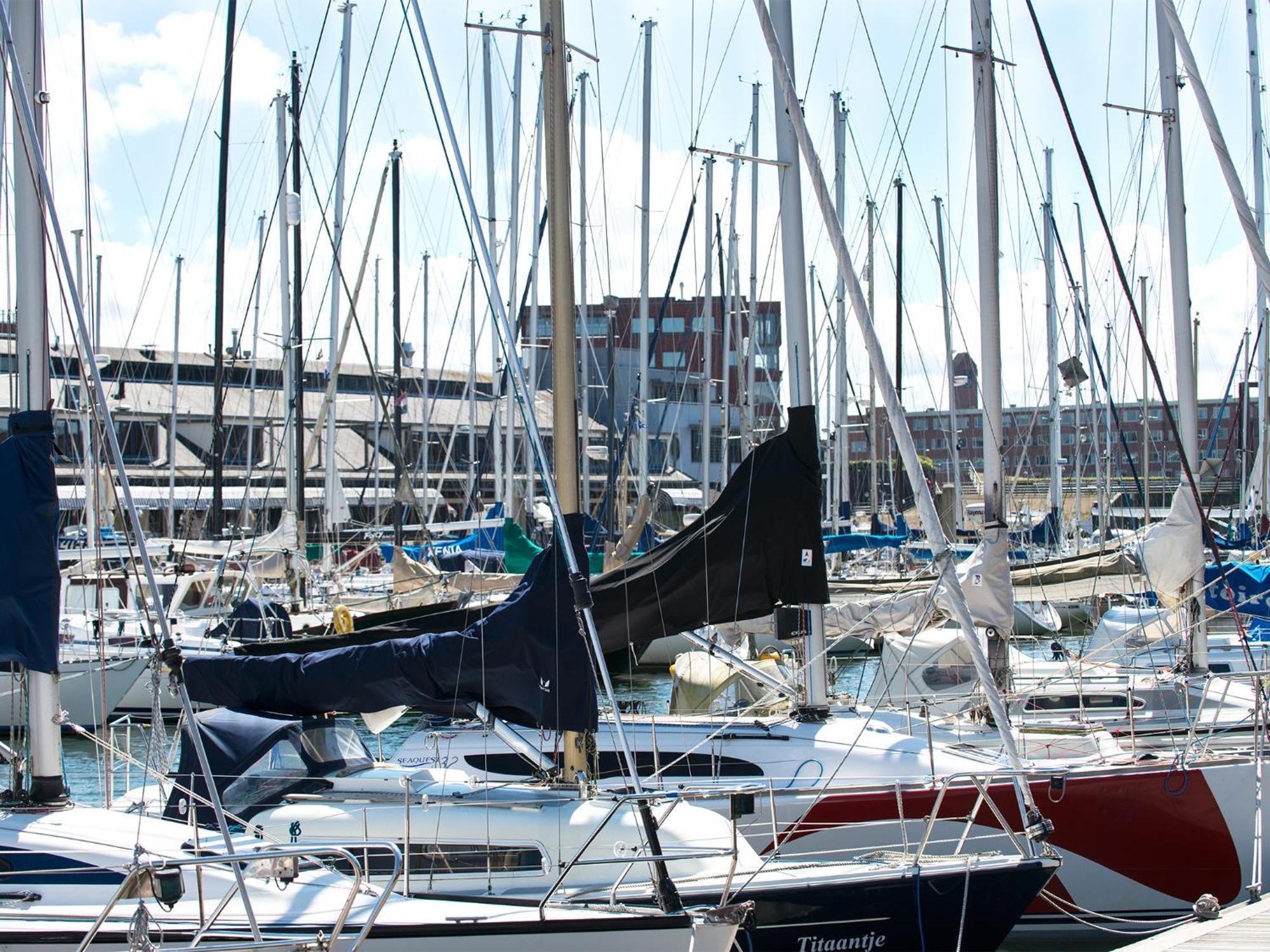 Bizstay Harbour I Scheveningen Apartments La Haya Exterior foto